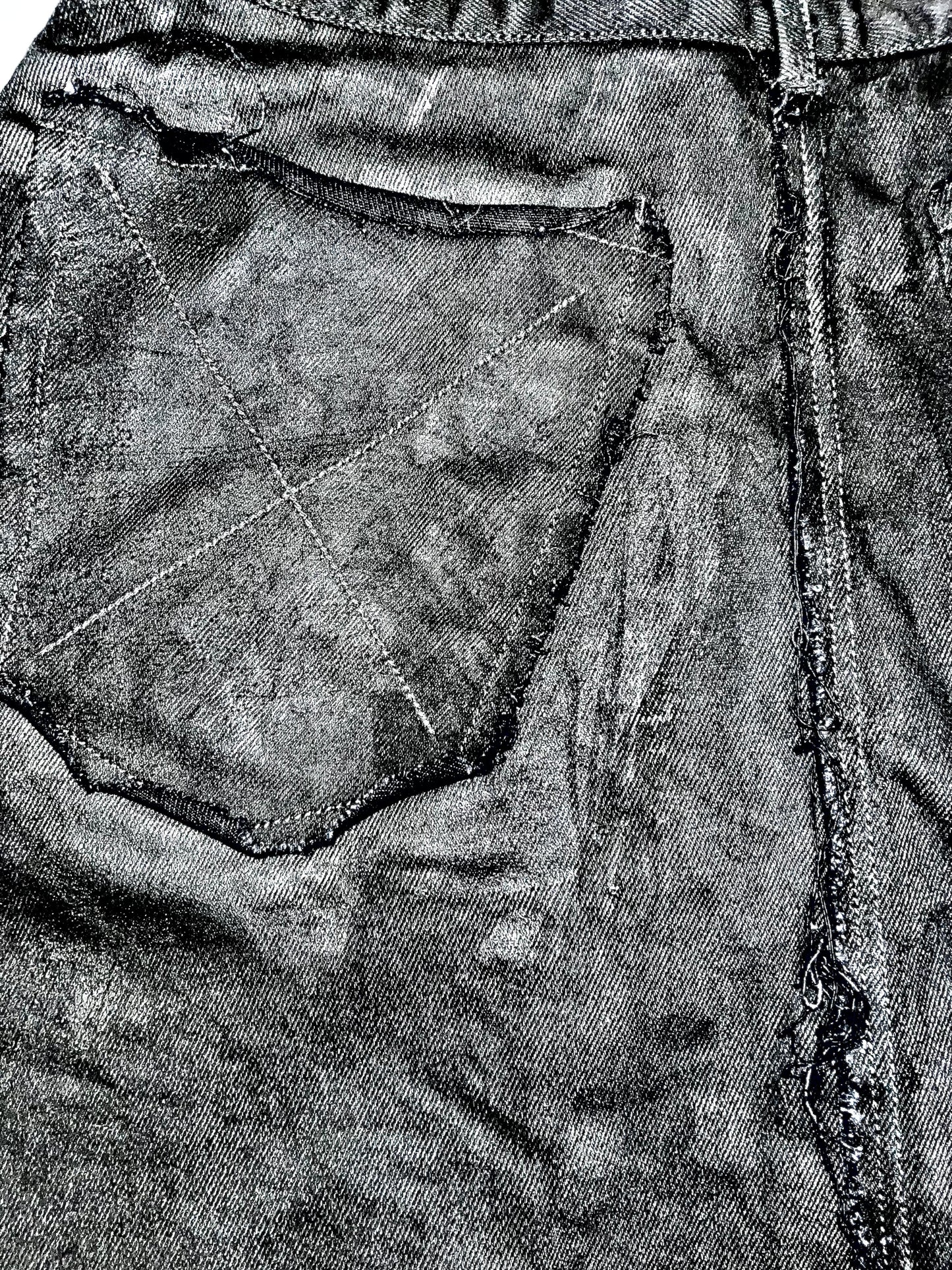 Black skirt ACRYLIC