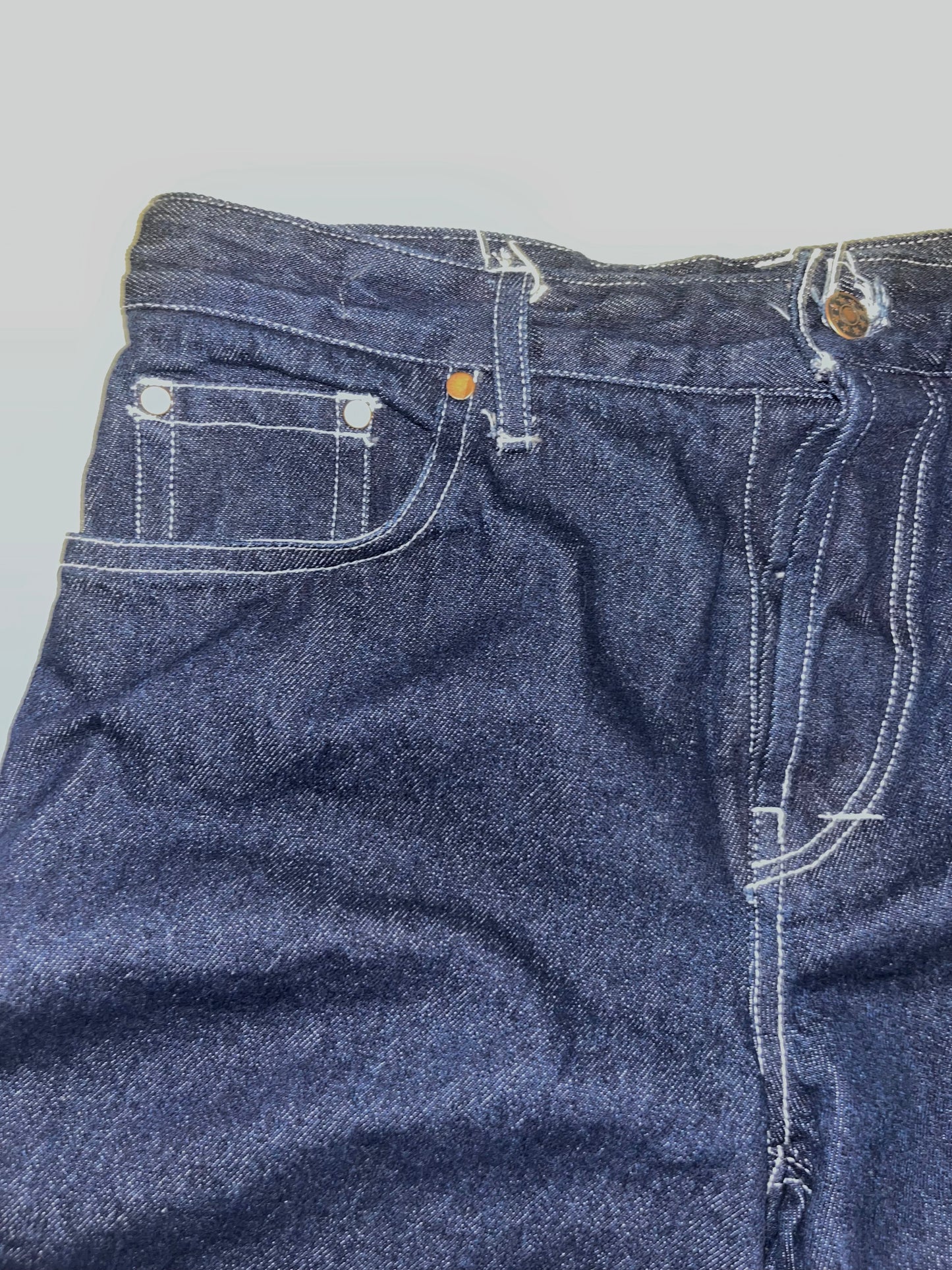 Short Blue