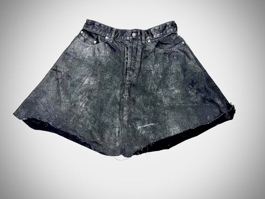 Black skirt ACRYLIC
